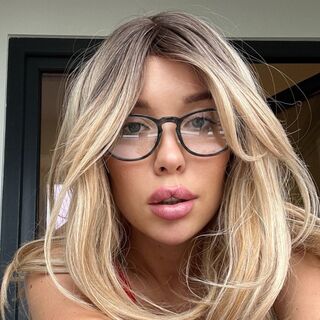 Hot girl