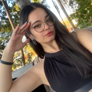 Debora Mendes