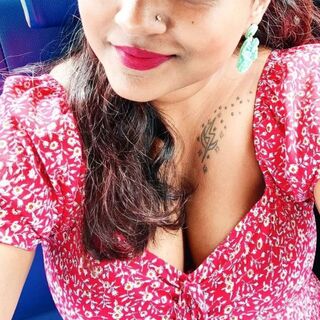 Soni deshi house wife