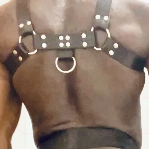 Black mature muscle Brody Richardson