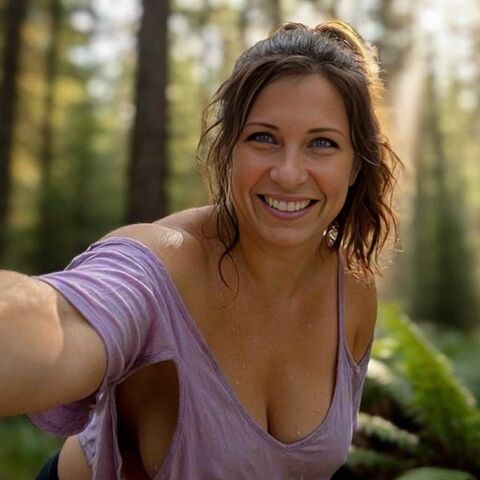 Kiwi Milf