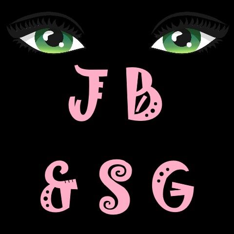 Just beauty and solo girls