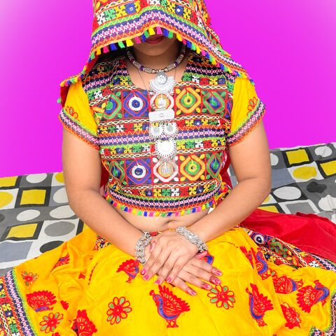 Sexy Komal