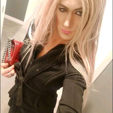 9inchedBarbieBitch