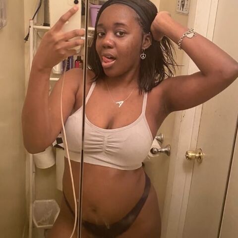 ALLIYAH ALECIA