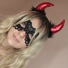 Queen hot girl