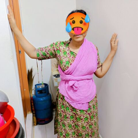 Riya_Moni077