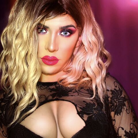 Luna shemale