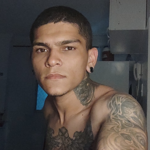 Hot_Lukas