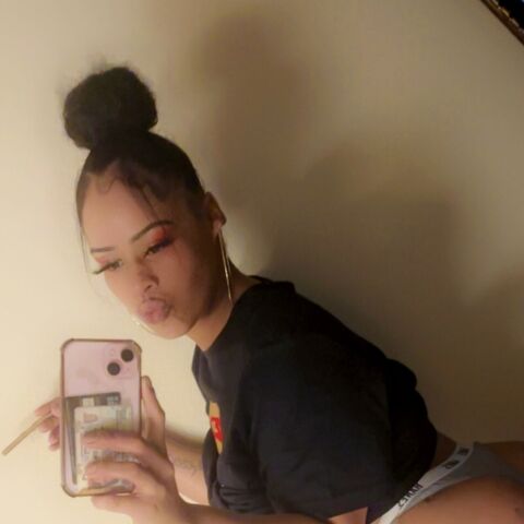 Light skin studio