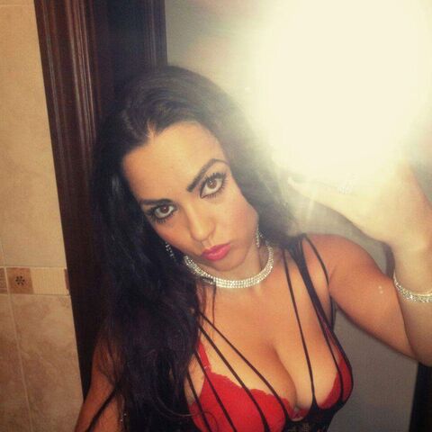 EllieLinda