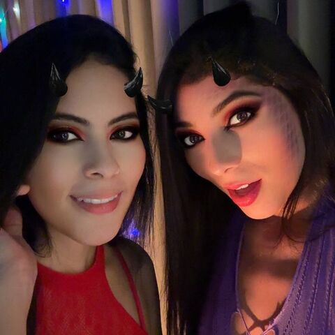 Vika_Sexting