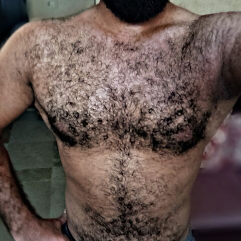 Hairy top