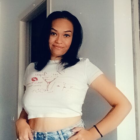 Adelina54