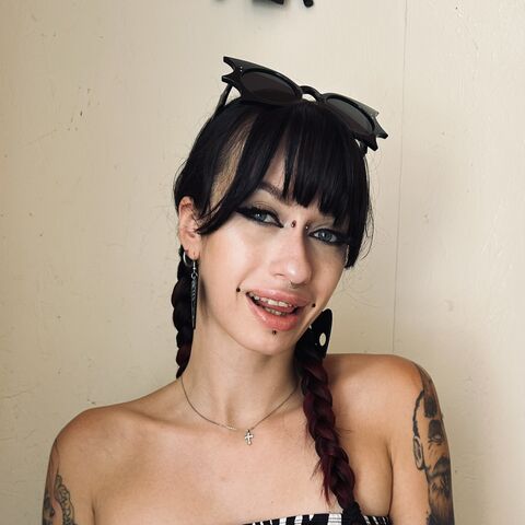 Morticia Crowe - Solo