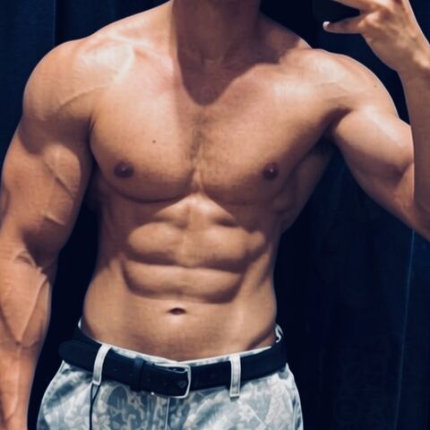 Enzo Arryo