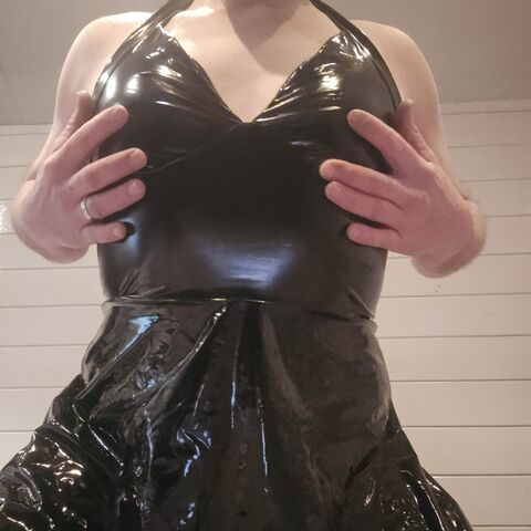 Wanna bee cuckolded
